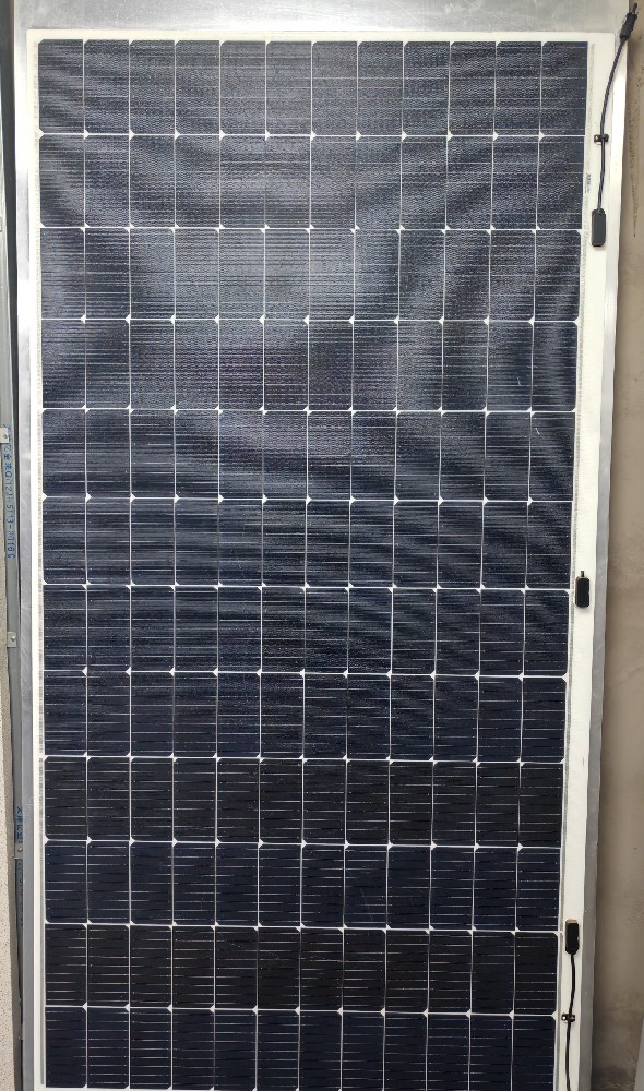 保温光伏发电一体板